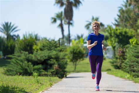 young female runner training for marathon 11926811 Stock Photo at Vecteezy