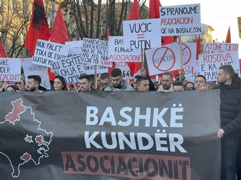 Students In Prishtina March Against Association Of Serb Majority