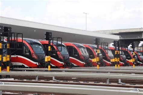 PT KAI Tambah 12 Rangkaian Kereta Waktu Tunggu LRT Jabodebek Turun