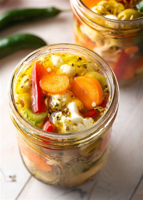 Italian Pickled Vegetables Giardiniera A Spicy Perspective