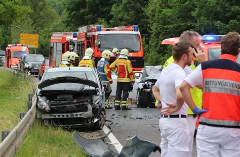 T Dlicher Crash Mit Audi Fahrer Und Lkw