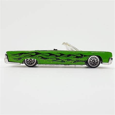 Vintage 1999 Green 64 Lincoln Continental Hot Wheels Car Toy Cars Vintage Radar