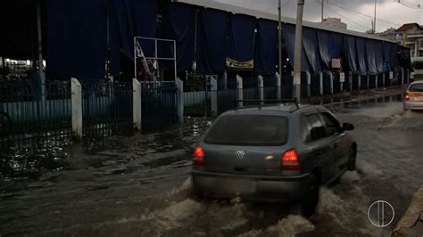 Chuva Deixa Trechos Alagados Em Campos No Rj Norte Fluminense G