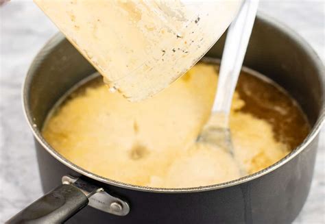 The Best Vegetarian Gravy Recipe - Build Your Bite