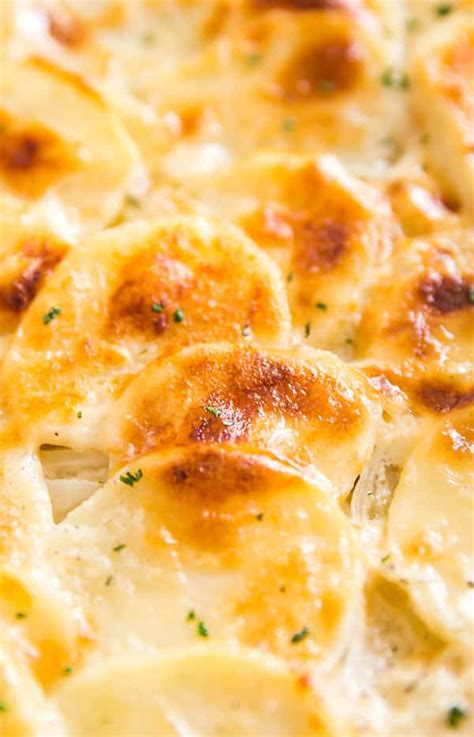 Mom S Homemade Scalloped Potatoes Recipe An Easy Side Dish