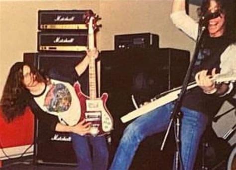 Pin By Zero On Cliff Burton In Metallica Megadeth James Hetfield