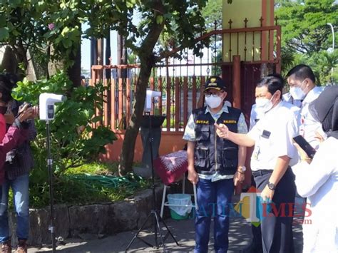 Tinjau Ptm Di Sekolah Wali Kota Malang Kesehatan Jadi Komitmen