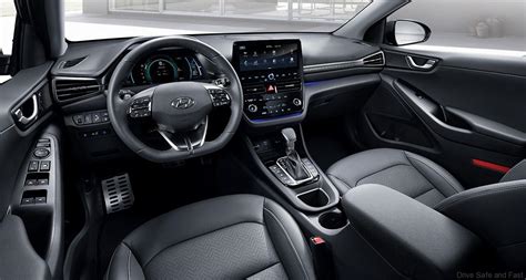 Hyundai releases revised version of IONIQ Hybrid & Plug-in Hybrid ...