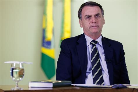 Procurador cita possível peculato por Bolsonaro envolvendo filha de