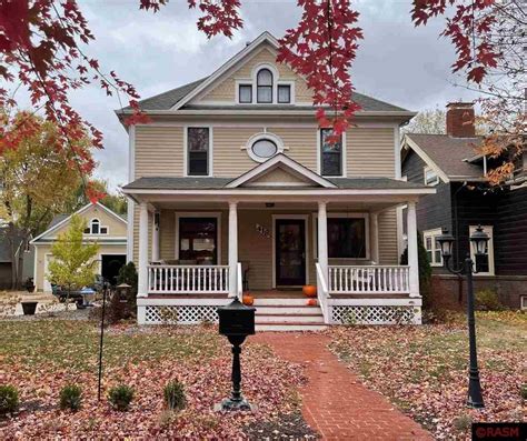 St. Peter, MN Real Estate - St. Peter Homes for Sale | realtor.com®