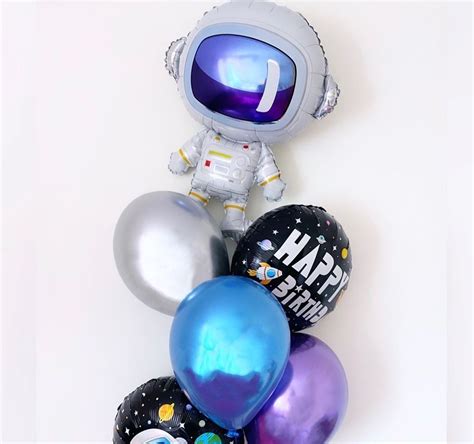 Astronaut Birthday Balloon Bouquet