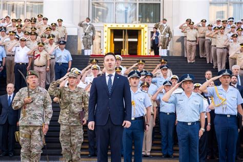 Petri Puso En Funciones Al Nuevo Jefe De Estado Mayor De Las Fuerzas