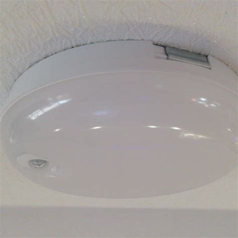 Антивандальный светодиодный LED-светильник GLOBAL GBH 02 12W 5000K круг ...