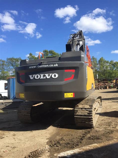 Volvo EC 380 EL Crawler Excavators Construction R Bunton Ltd