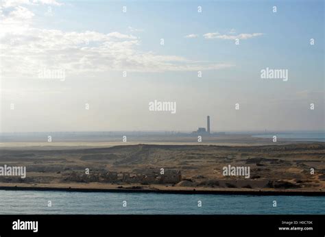 Isthmus of suez hi-res stock photography and images - Alamy