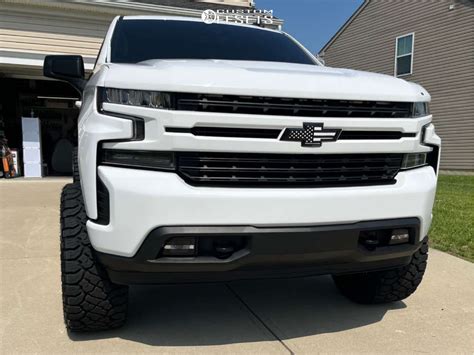 2022 Chevrolet Silverado 1500 LTD With 24x12 44 Hardcore Offroad Hc22