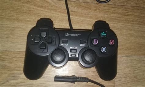 Кнопка R3 на джойстике PS4: расположение кнопок на джойстике