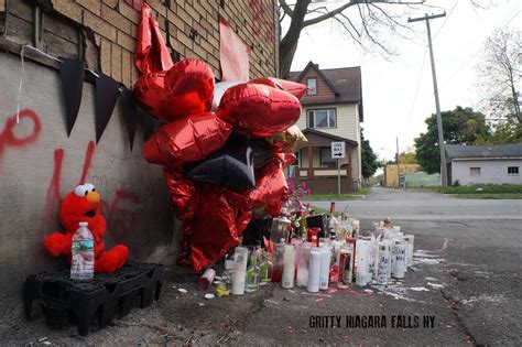 Blood Gang Memorial In Niagara Falls New York Homicide Mem Flickr