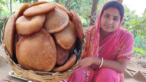 বাঙালির গুড় পিঠে তেলে ভাজা পিঠা মালপোয়া Gur Pitha Recipe