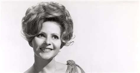 Brenda Lee S Rockin Around The Christmas Tree Tops Billboard Hot