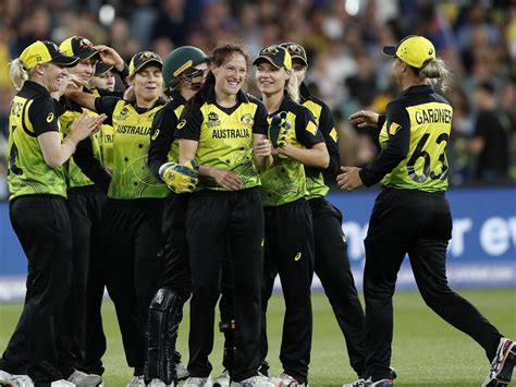 India vs Australia women final cricket score: Ind-W vs Aus-W T20 World