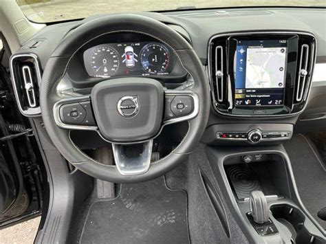 Volvo Xc T Awd Momentum Geartronic Top Fahrzeug Kaufen Auf Ricardo