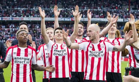 Selectie Psv Sluit Seizoen Af Met Trip Naar Barcelona