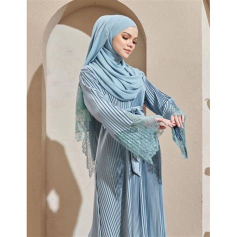 Hijabistahub Amina Pleated Abaya Set With Shawl Women S Fashion