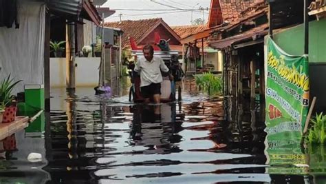 Waspada Banjir Rob Akibat Bulan Perigee Berpotensi Terjadi Hingga