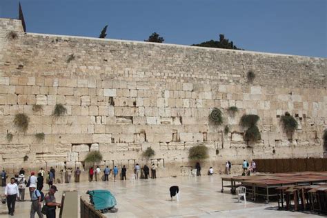 Wailing Wall, East Wall Jerusalem Editorial Photo - Image of road, wall ...