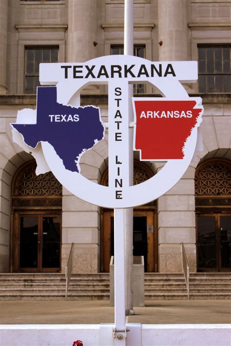 Texarkana State Line Marker Texarkana Is A City In Two Sta Flickr