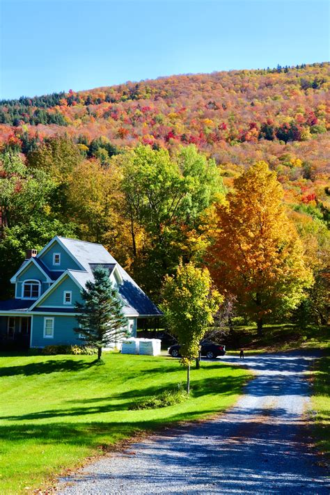 Stowe, Vermont Fall Foliage, Oct. 11, 2019 – Ryan Arel