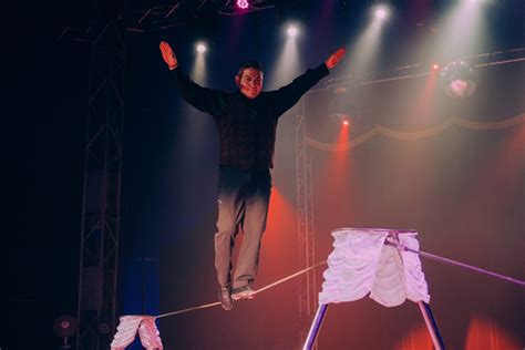 Recensie Noord Hollands Wintercircus Crew Heeft Er Samen Wat Leuks