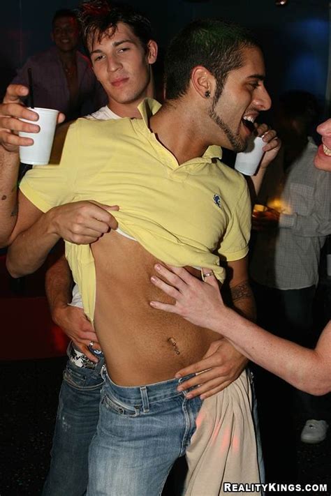 Hot Gay Aubrey Takes His Club Mate Back To The Pad For A Shag In These Hot Pics Porn Pictures