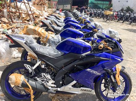 Yamaha R15 V3 0 Vietnam Spy Shot Blue Side