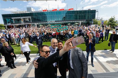 Hewlett Packard Enterprise (HPE): Company Profile, Stock Price, News ...