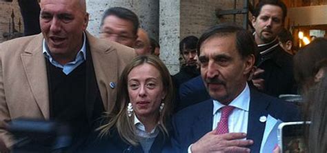 Fratelli dItalia Sondaggio rivela che il 67 degli ellettori è gay friendly SPYit