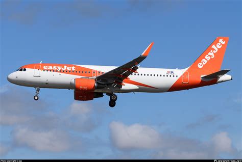 Oe Icc Easyjet Europe Airbus A Wl Photo By Kaz Id