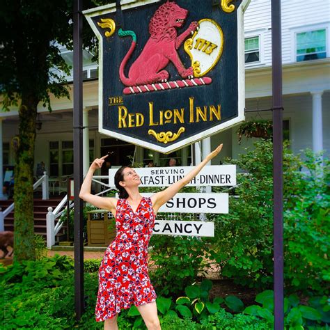 See the Red Lion Inn, Stockbridge, MA for Historic Hotel Awe – Around the World "L"