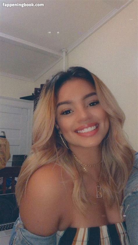 Leslie Sanchez M Sanx Lestisanchez Nude OnlyFans Leaks Fappening FappeningBook