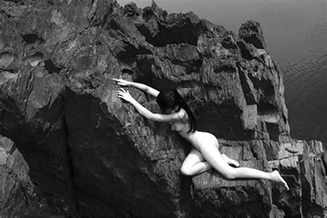 Th I Phi N K D N Th N Ki M T M V P Ph N Qua Nh Nude Redbrick Art Space