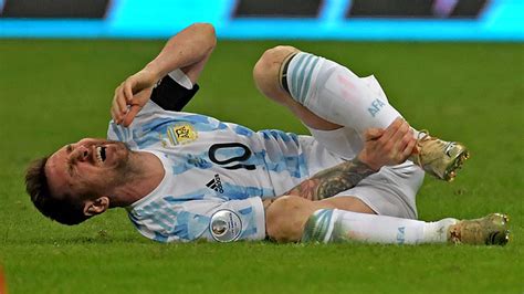 El brutal planchazo que recibió Messi y la imagen de su tobillo