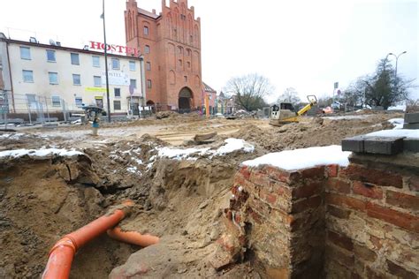 Odkrycie Archeologiczne Przy Budowie Nowej Linii Tramwajowej W