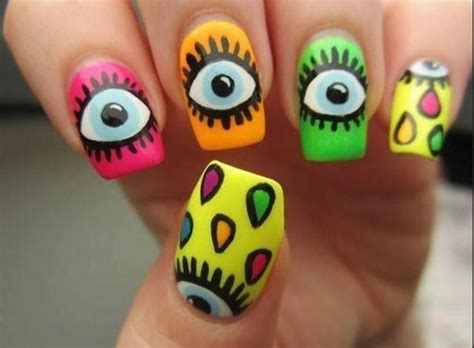 Eye Love Nail Art 25 Eyeball Nail Designs Buzznet Eye Nail Art