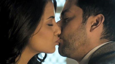 Naked Tia Bajpai In Evil Returns