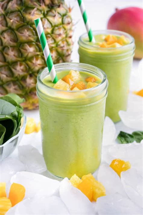 Spinach Fruit Smoothie Recipe - Evolving Table