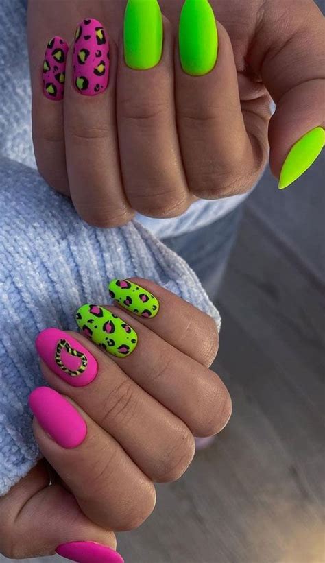 Pretty Summer Nails In For Every Taste Neon Pink Leopard And