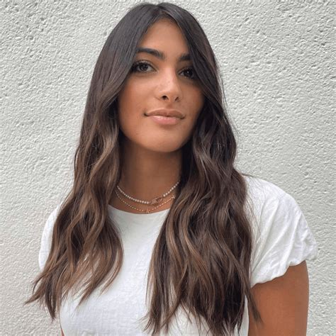 Sun Kissed Highlights For Brunette Beauties This Summer