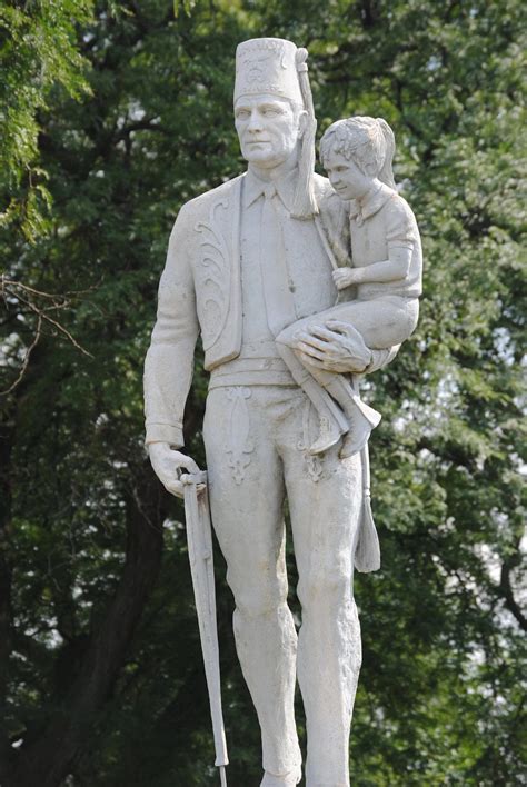 Fact check: Social media users confuse Shriners Hospitals' Kaleb with