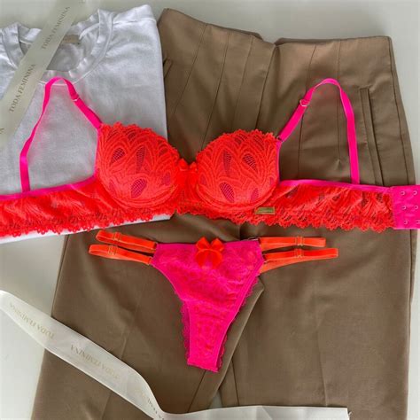 Conjunto De Lingerie Em Renda Suti Sem Bojo Aro E Calcinha Biqu Ni Nude Anne Toda Feminina